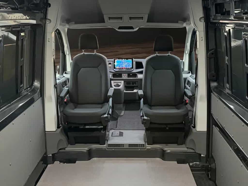 MAN TGE 3.180 L4H3 4X2 CAMPER°AHK°STANDHNHZ°LED°ACC 04/2026-photo-6