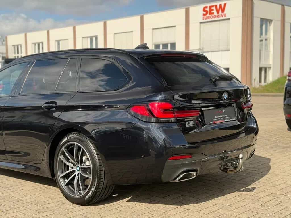 BMW 5 Series 520 d xDrive M-Paket *Head-up*AHK*ACC*Kam*1.Hd* 10/2020-photo-12