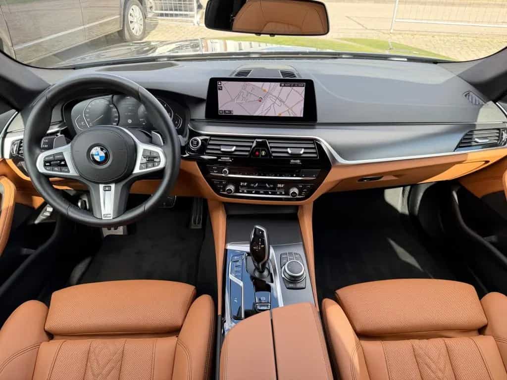 BMW 5 Series 520 d xDrive M-Paket *Head-up*AHK*ACC*Kam*1.Hd* 10/2020-photo-22