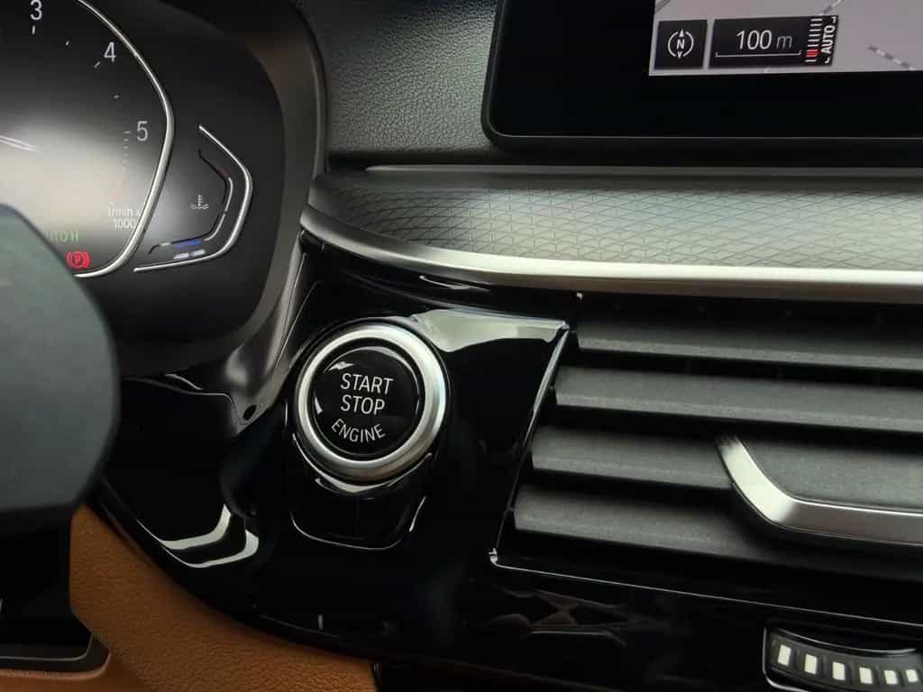 BMW 5 Series 520 d xDrive M-Paket *Head-up*AHK*ACC*Kam*1.Hd* 10/2020-photo-30