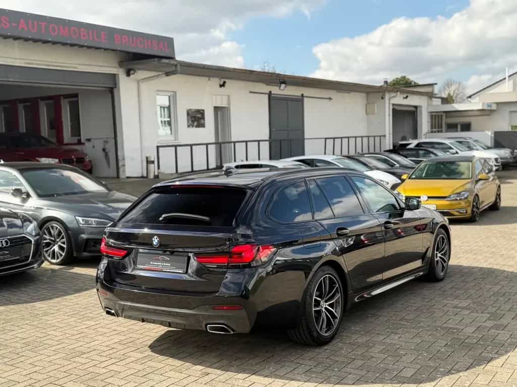 BMW 5 Series 520 d xDrive M-Paket *Head-up*AHK*ACC*Kam*1.Hd* 10/2020-photo-41