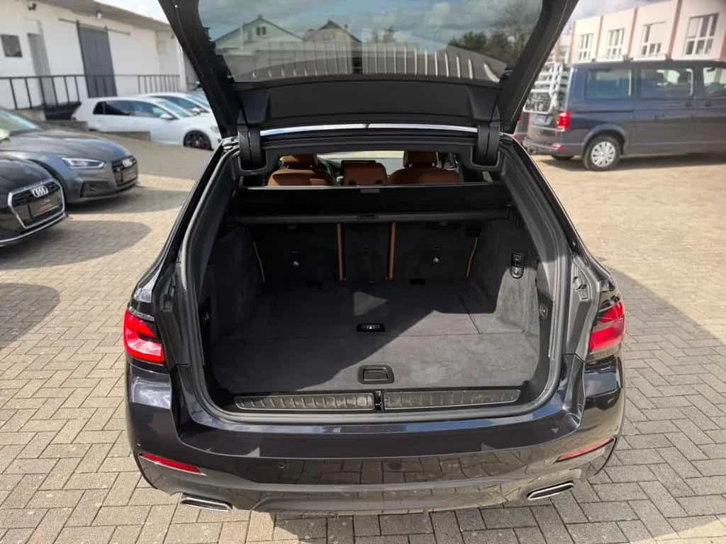 BMW 5 Series 520 d xDrive M-Paket *Head-up*AHK*ACC*Kam*1.Hd* 10/2020-photo-5
