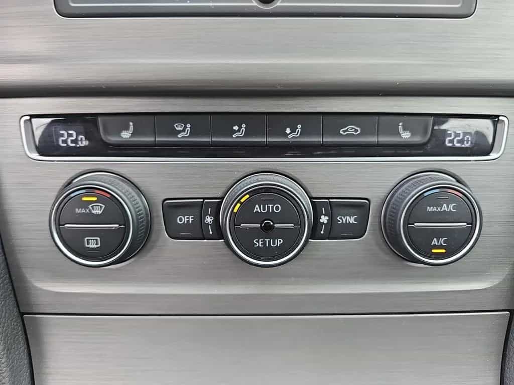 Volkswagen Golf VII Variant 1.4 TSI BMT Comfortline Tempoma 04/2014-photo-17