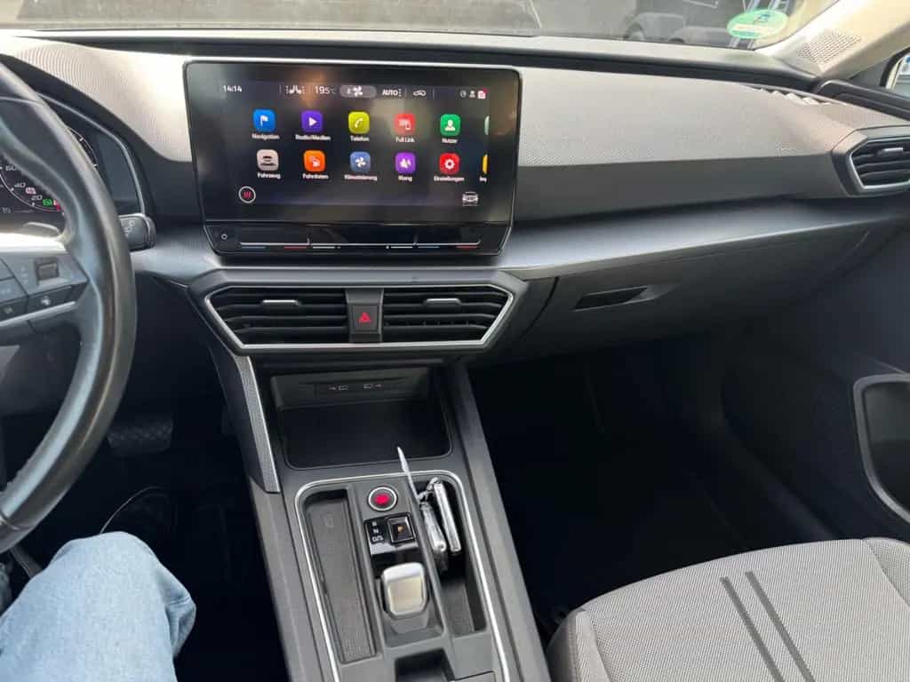 Seat Leon Style Navi LMF Sitzheizung  ACC 1.Hand 02/2022-photo-16