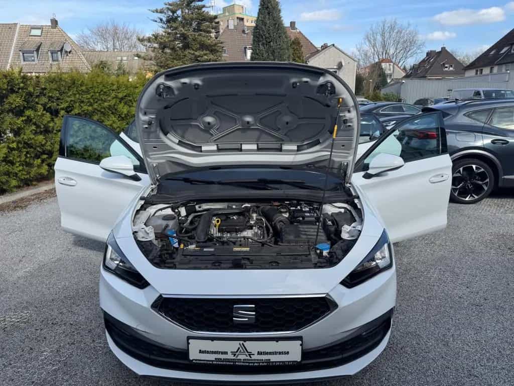 Seat Leon Style Navi LMF Sitzheizung  ACC 1.Hand 02/2022-photo-7