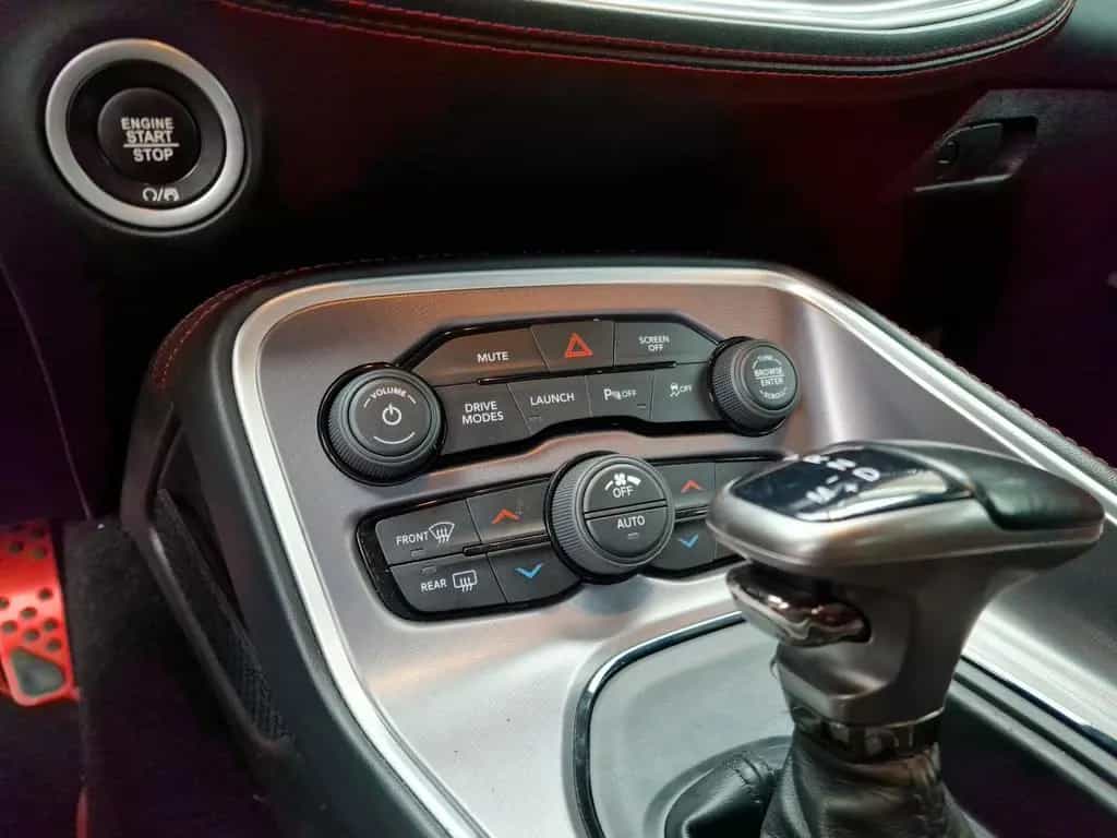 Dodge Challenger SRT 392 6,4L PDC ALPINE Memory LC 06/2022-photo-25