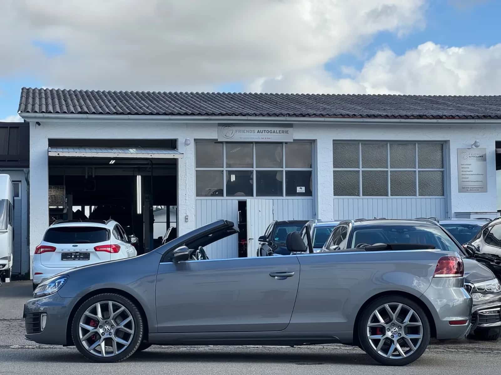 Volkswagen Golf 6 GTI Cabriolet 2.0*GARANTIE*8-FACH*AHK*KAM 03/2015-photo-2