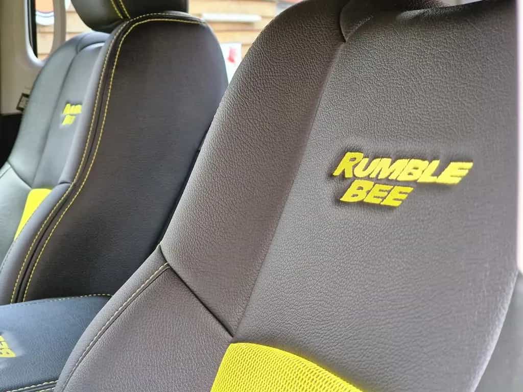 Dodge RAM 1500 RumbleBee 5,7L V8 4x4 AHK SHZ 20´´ 09/2019-photo-19