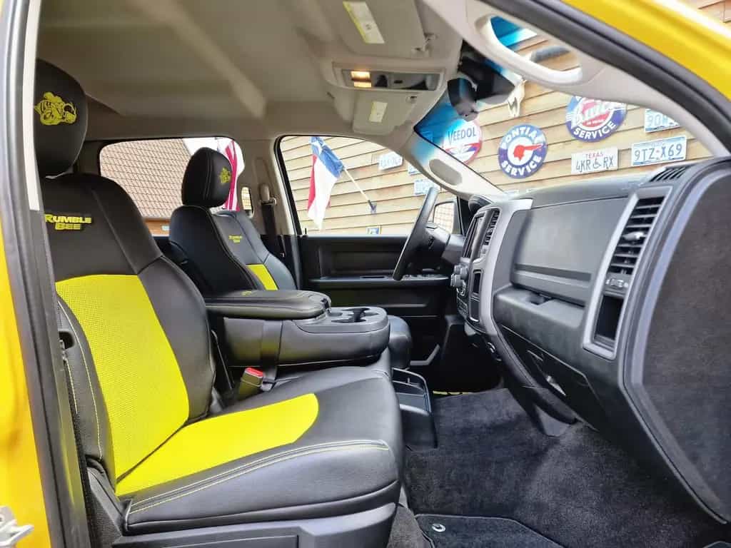 Dodge RAM 1500 RumbleBee 5,7L V8 4x4 AHK SHZ 20´´ 09/2019-photo-24