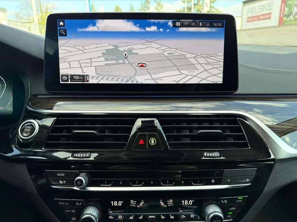 BMW 5 Series 520d Luxury Line/1.Hd/NAVI/AMBIENTE/HOLZ/LED/SHZ 10/2021-photo-10