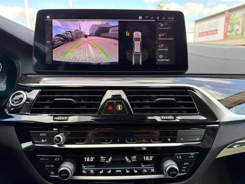 BMW 5 Series 520d Luxury Line/1.Hd/NAVI/AMBIENTE/HOLZ/LED/SHZ 10/2021-photo-11