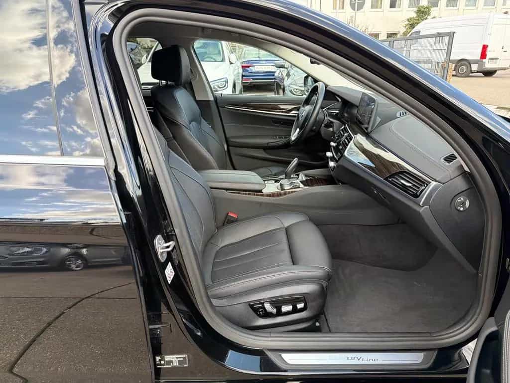 BMW 5 Series 520d Luxury Line/1.Hd/NAVI/AMBIENTE/HOLZ/LED/SHZ 10/2021-photo-14
