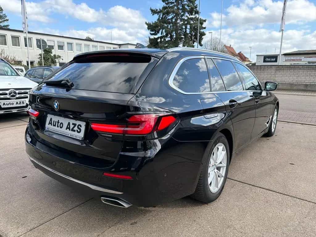 BMW 5 Series 520d Luxury Line/1.Hd/NAVI/AMBIENTE/HOLZ/LED/SHZ 10/2021-photo-5