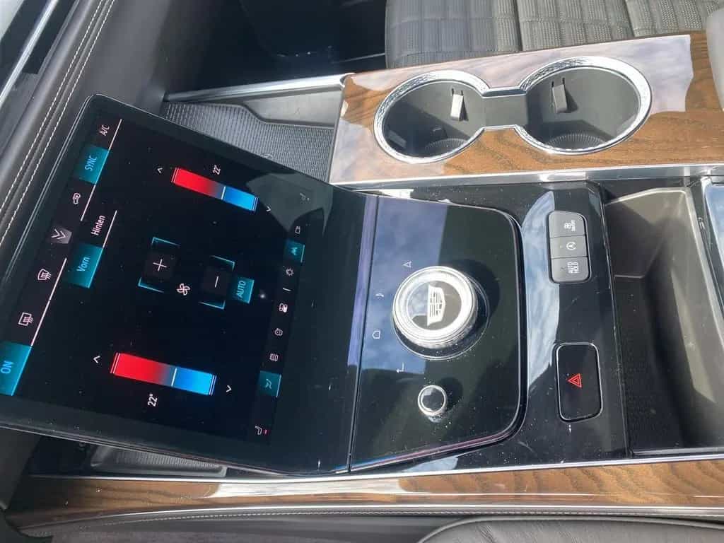 Cadillac Escalade ESV 4WD Platinum Sport MY26 VOLL null-photo-19