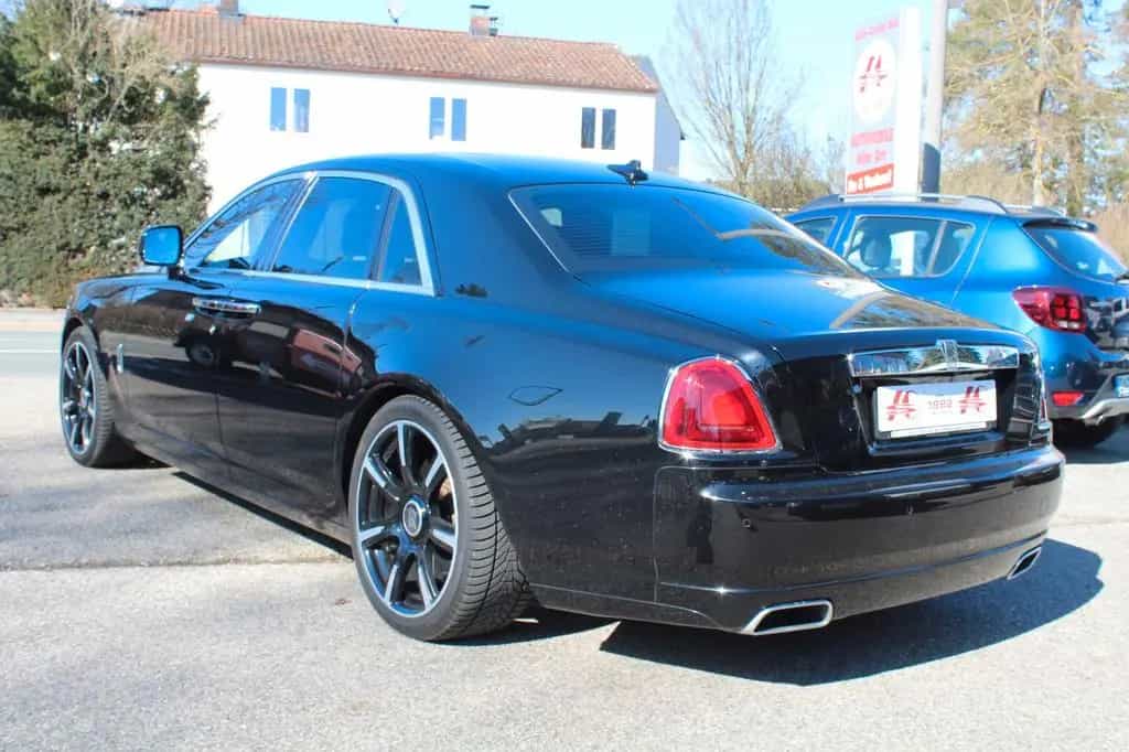 Rolls-Royce Ghost Family 6,6 Lit., V12 01/2011-photo-16
