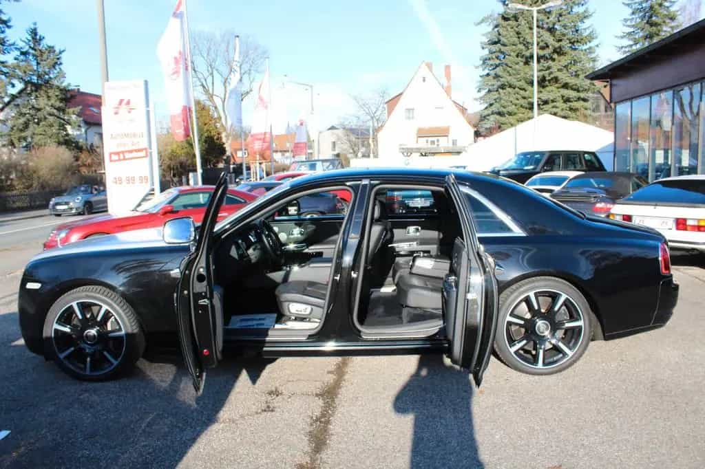 Rolls-Royce Ghost Family 6,6 Lit., V12 01/2011-photo-18