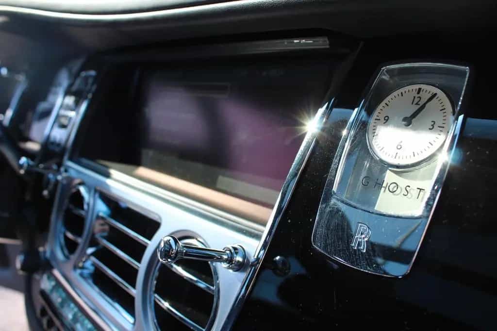 Rolls-Royce Ghost Family 6,6 Lit., V12 01/2011-photo-37