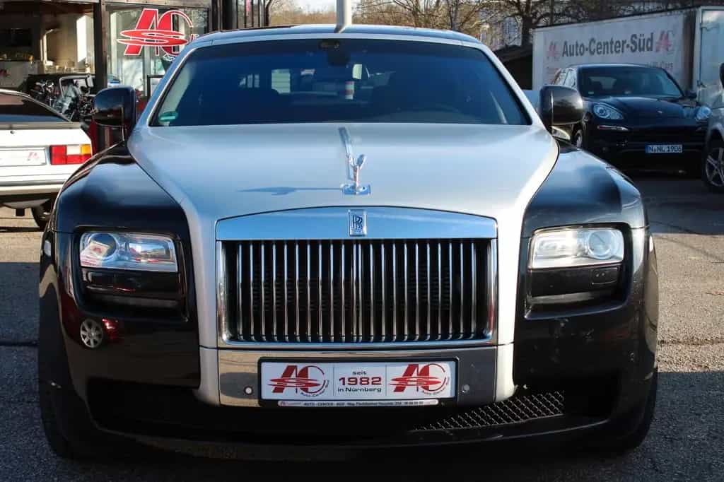 Rolls-Royce Ghost Family 6,6 Lit., V12 01/2011-photo-6