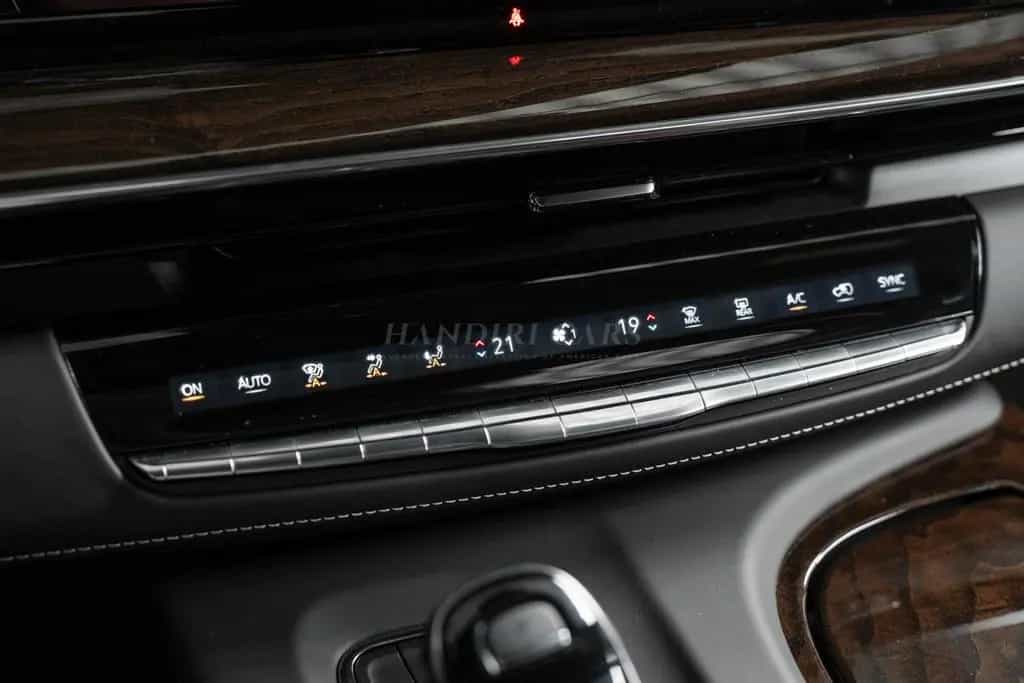 Cadillac New! SUV Sport Platinum €82500 +22" 12-spoke null-photo-25