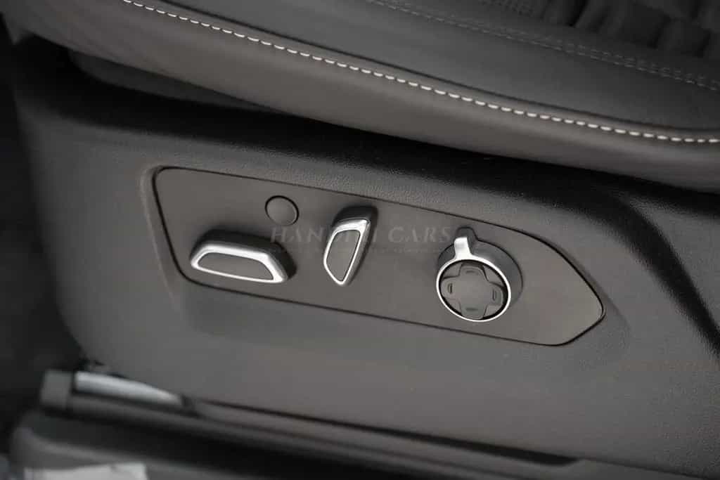 Cadillac New! SUV Sport Platinum €82500 +22" 12-spoke null-photo-30