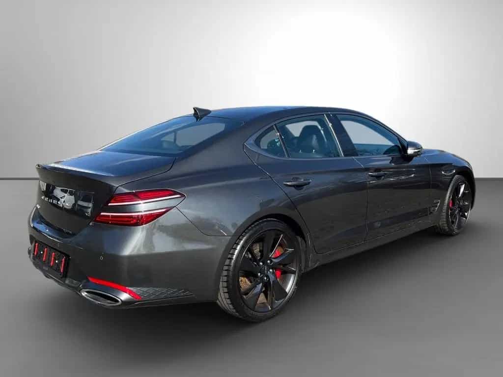 Genesis G70 2.0 T Plus Sport AWD HUD Sitzklima Kamera 08/2024-photo-5