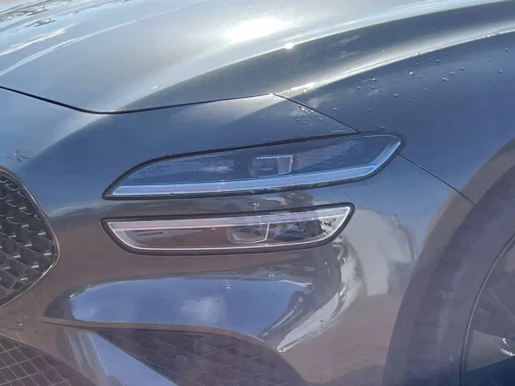 Genesis G70 2.0 T Plus Sport AWD HUD Sitzklima Kamera 08/2024-photo-9