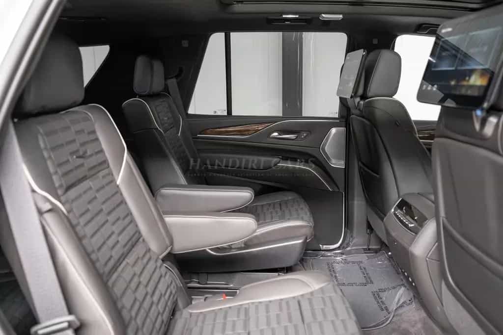 Cadillac New! SUV Sport Platinum €82500 +22" 12-spoke null-photo-10