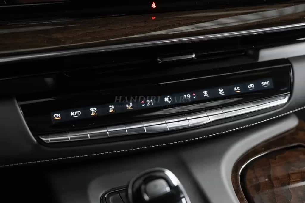 Cadillac New! SUV Sport Platinum €82500 +22" 12-spoke null-photo-25