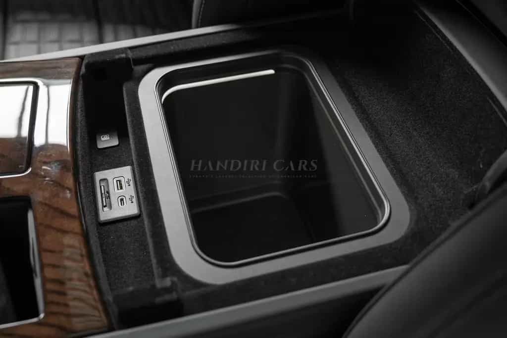 Cadillac New! SUV Sport Platinum €82500 +22" 12-spoke null-photo-27