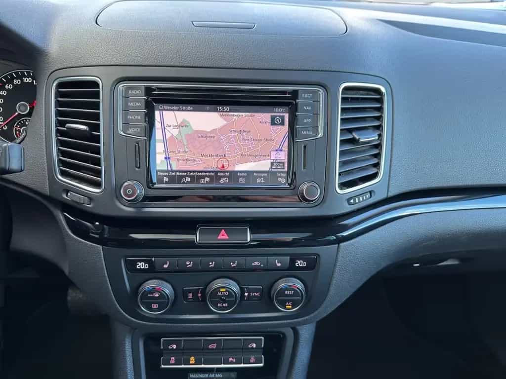 Volkswagen Sharan 1.4 TSI DSG Highline *StHz*Leder*Pano*ACC 02/2019-photo-12