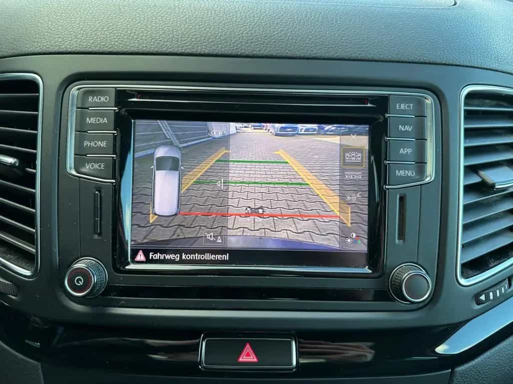 Volkswagen Sharan 1.4 TSI DSG Highline *StHz*Leder*Pano*ACC 02/2019-photo-25