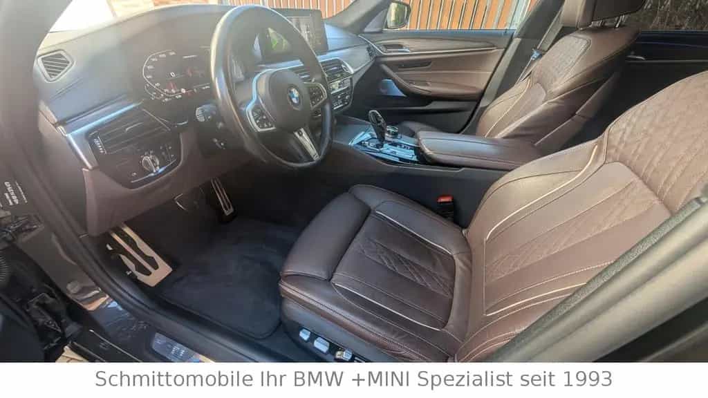 BMW M550 04/2021-photo-25