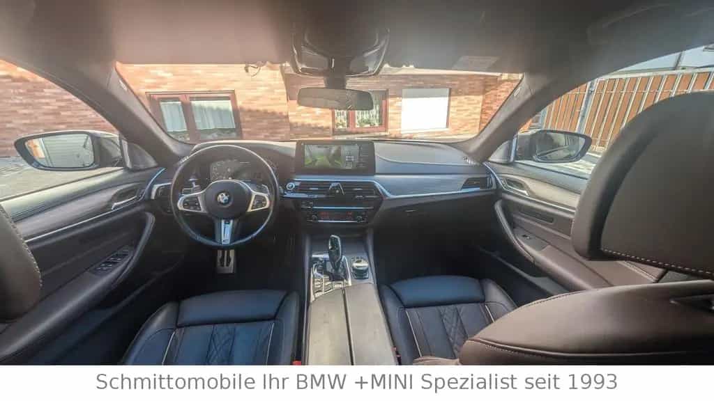 BMW M550 04/2021-photo-27