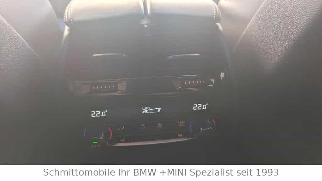 BMW M550 04/2021-photo-30
