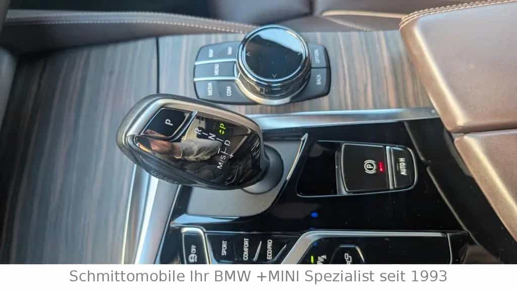 BMW M550 04/2021-photo-38
