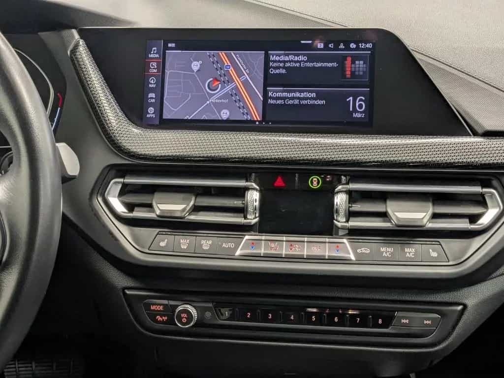 BMW 2 Series 218i Gran Coupé DA PDC DAB LED 18'' Shz 07/2021-photo-7