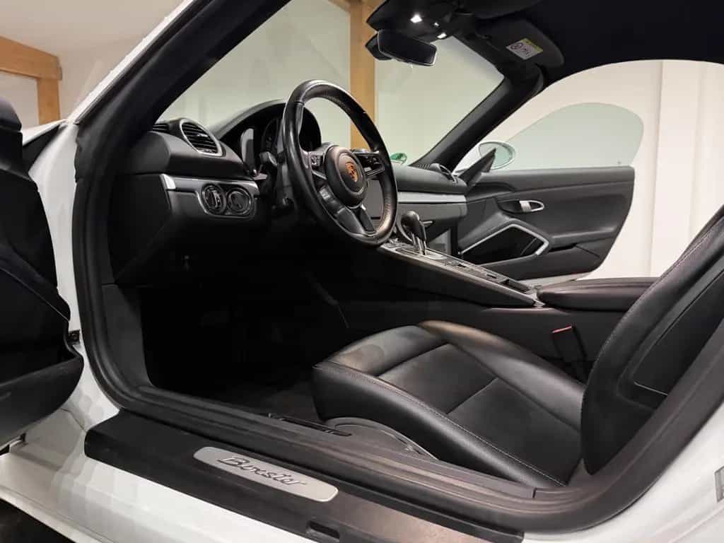 Porsche Boxster 718 PSA Sitzheizung + Belüftung PDK 20" 02/2018-photo-21