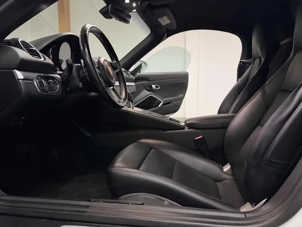 Porsche Boxster 718 PSA Sitzheizung + Belüftung PDK 20" 02/2018-photo-22