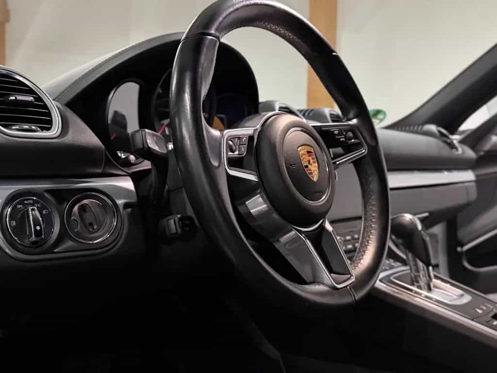 Porsche Boxster 718 PSA Sitzheizung + Belüftung PDK 20" 02/2018-photo-23