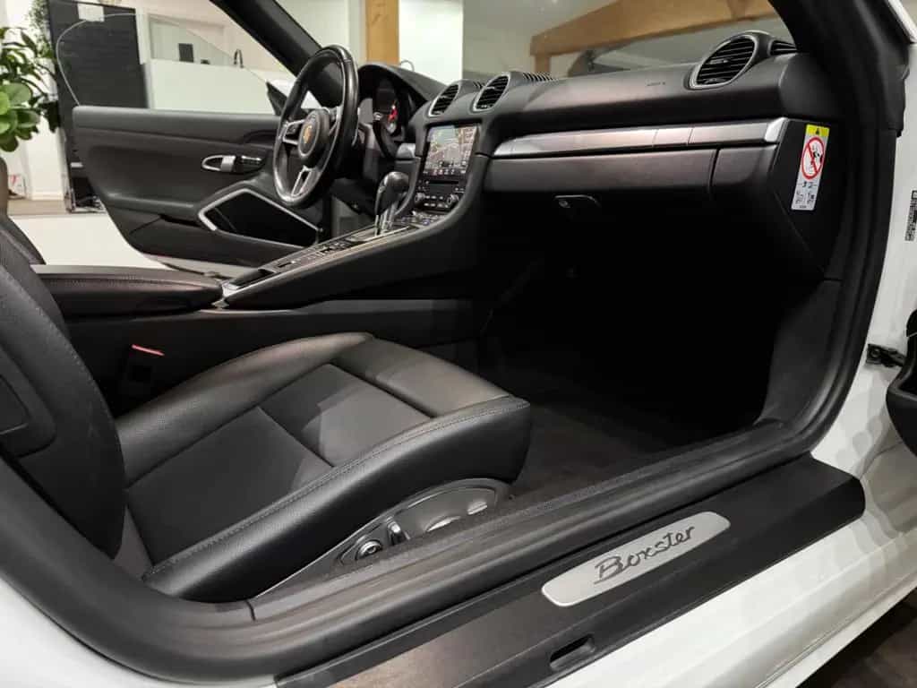Porsche Boxster 718 PSA Sitzheizung + Belüftung PDK 20" 02/2018-photo-24