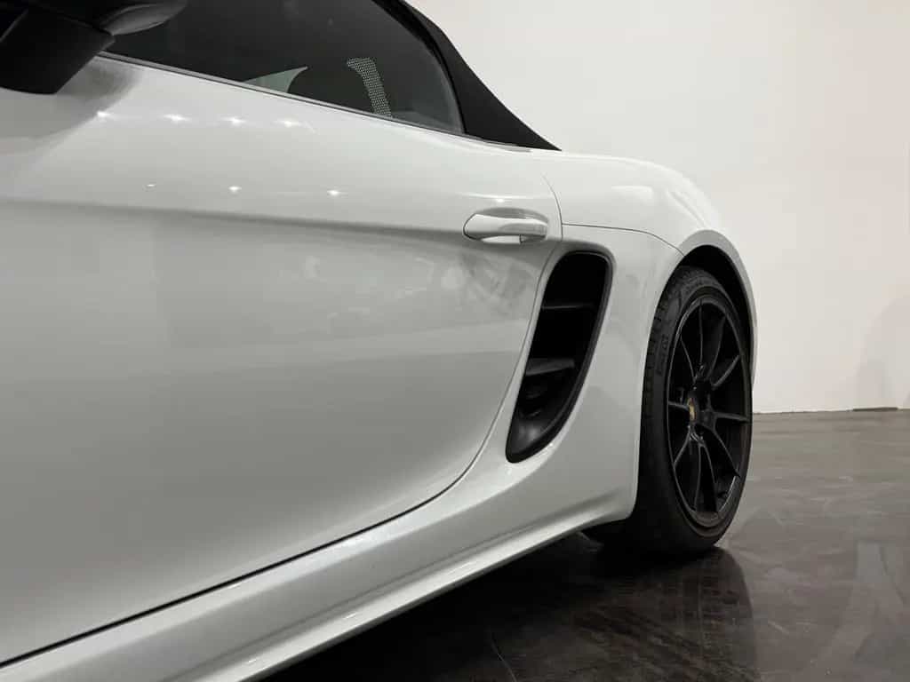 Porsche Boxster 718 PSA Sitzheizung + Belüftung PDK 20" 02/2018-photo-3