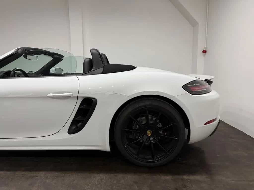 Porsche Boxster 718 PSA Sitzheizung + Belüftung PDK 20" 02/2018-photo-7
