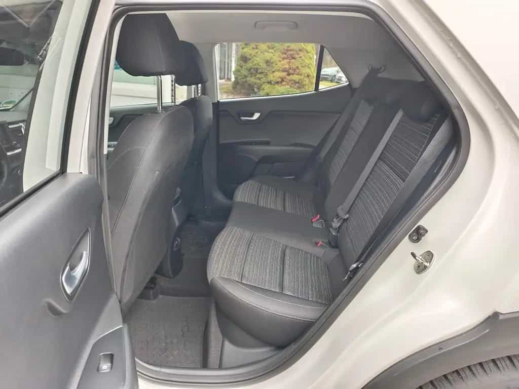 Kia Stonic 1.0T 120 Dream Team Navi/17"/Kamera/SHeiz 11/2018-photo-11