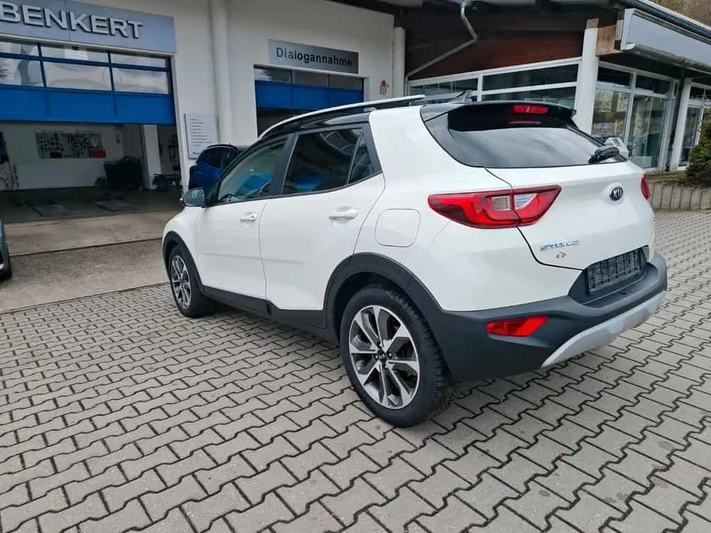 Kia Stonic 1.0T 120 Dream Team Navi/17"/Kamera/SHeiz 11/2018-photo-2
