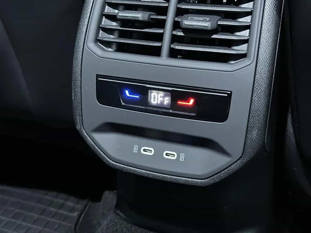 Cupra Formentor VZ*4Drive*SHZ*LED*ACC*PDC*360Cam*Navi* 01/2022-photo-19