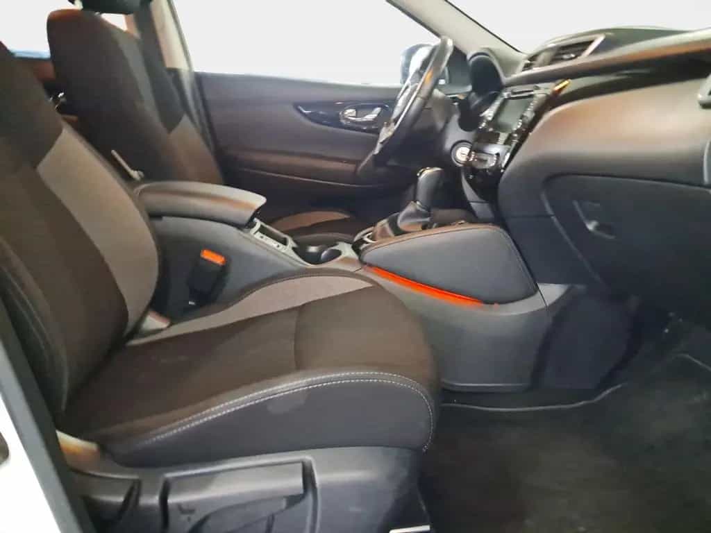 Nissan Qashqai 1.2DIG-T 4x2 Aut.Tekna+PANO+KAMERA+AHK 04/2019-photo-15