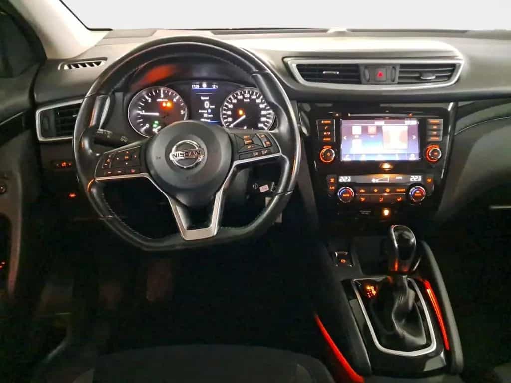 Nissan Qashqai 1.2DIG-T 4x2 Aut.Tekna+PANO+KAMERA+AHK 04/2019-photo-16