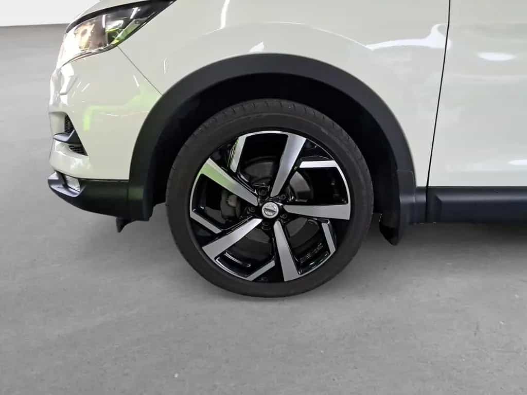Nissan Qashqai 1.2DIG-T 4x2 Aut.Tekna+PANO+KAMERA+AHK 04/2019-photo-30