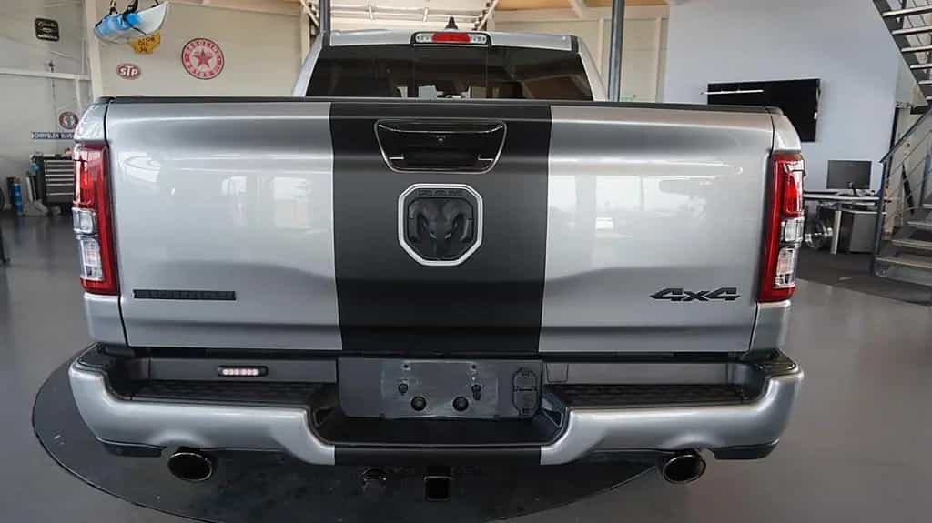 Dodge RAM 1500 HEMI 5.7l Crew-Cab*4x4*Navi*Alu20* 07/2023-photo-8