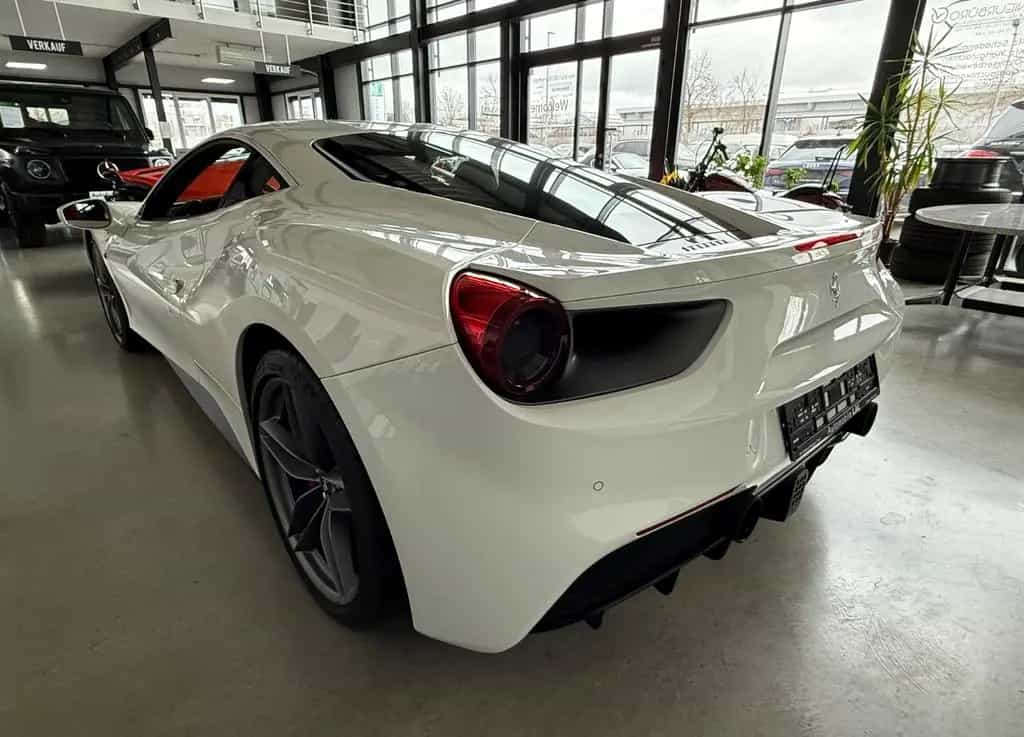 Ferrari 488 GTB *Lift*JBL*Kam.* 09/2017-photo-5